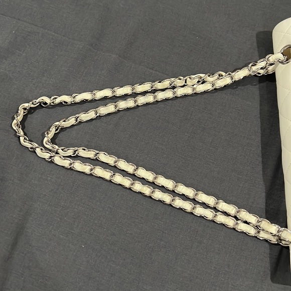 Chanel White Medium SHW Double Classic Flap in Lambskin - Picture 15 of 17